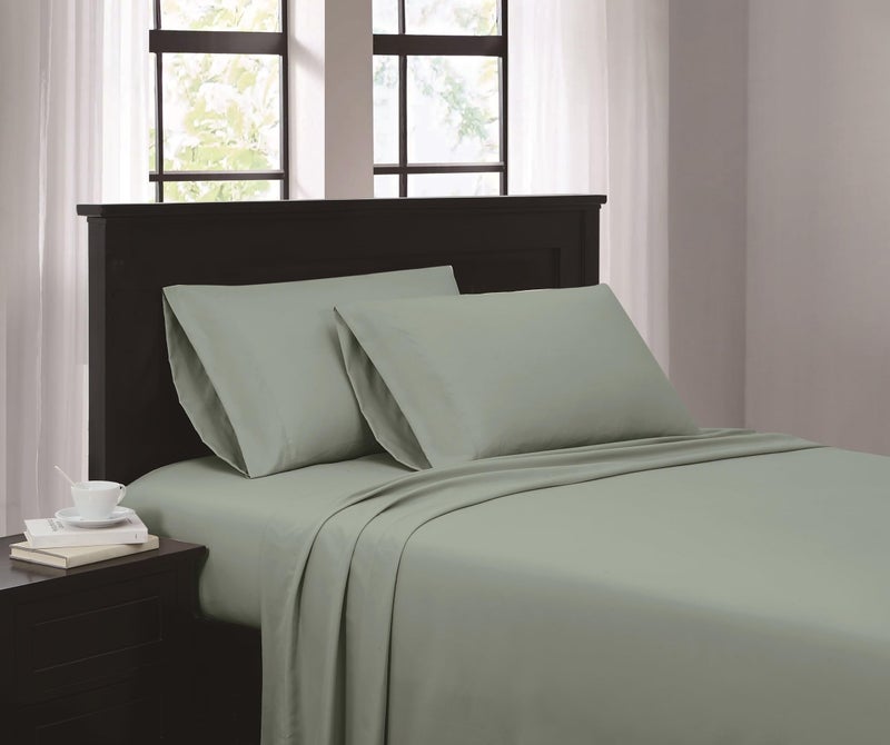 TRULY SOFT Everyday Sheet Set Green Polyester 4-Piece Queen Sheet Set, Solid Color Themed, Adult Bedding, Oeko-TEX Certified - Image 1